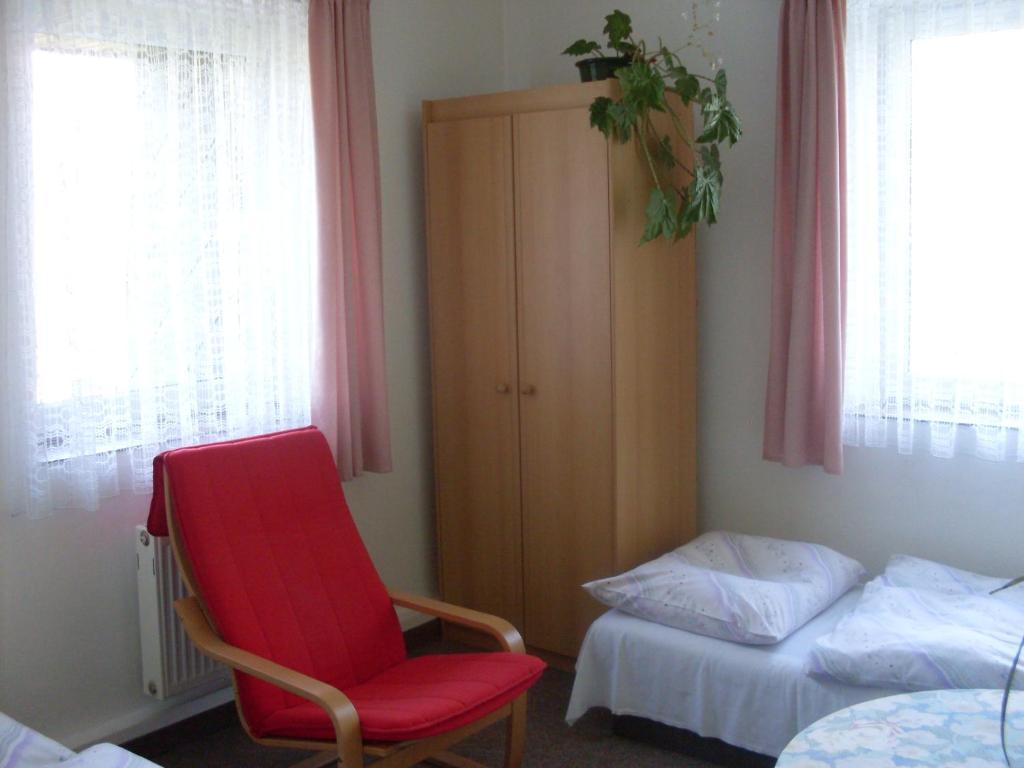 Pension U Kastanu Karlsbad Zimmer foto