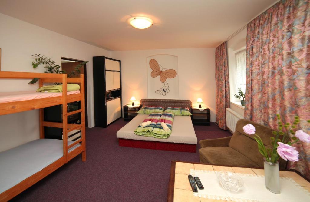 Pension U Kastanu Karlsbad Zimmer foto