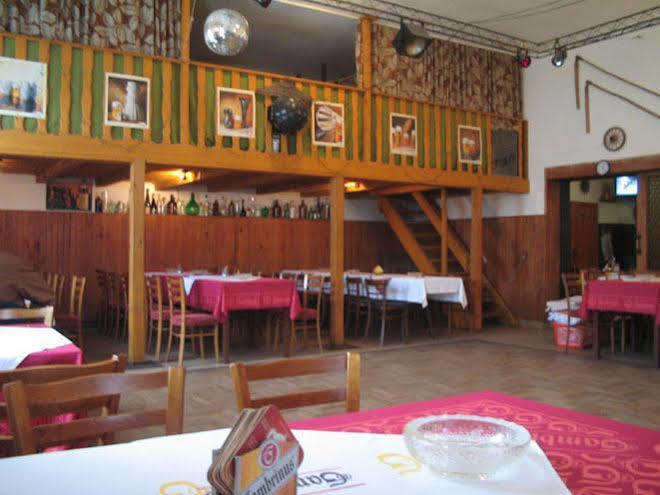Pension U Kastanu Karlsbad Exterior foto